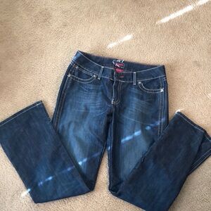 Woman’s premium patch wranglers